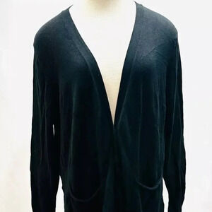 Target Women Long Sleeve Button Down V-Neck Black Cardigan Sweater Size Medium